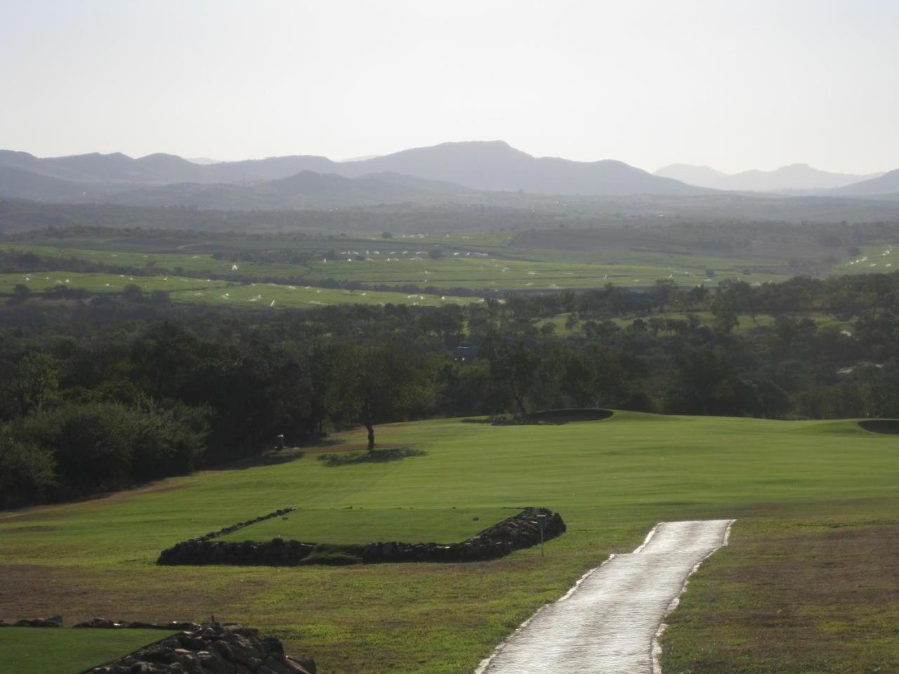 Nkonyeni Lodge & Golf Estate Ngwempisi Экстерьер фото